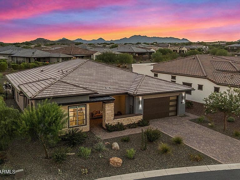 18203 E Paria Canyon Drive photo 4