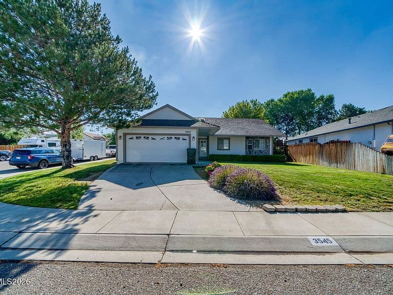 3545 Smoketree Ave photo 2