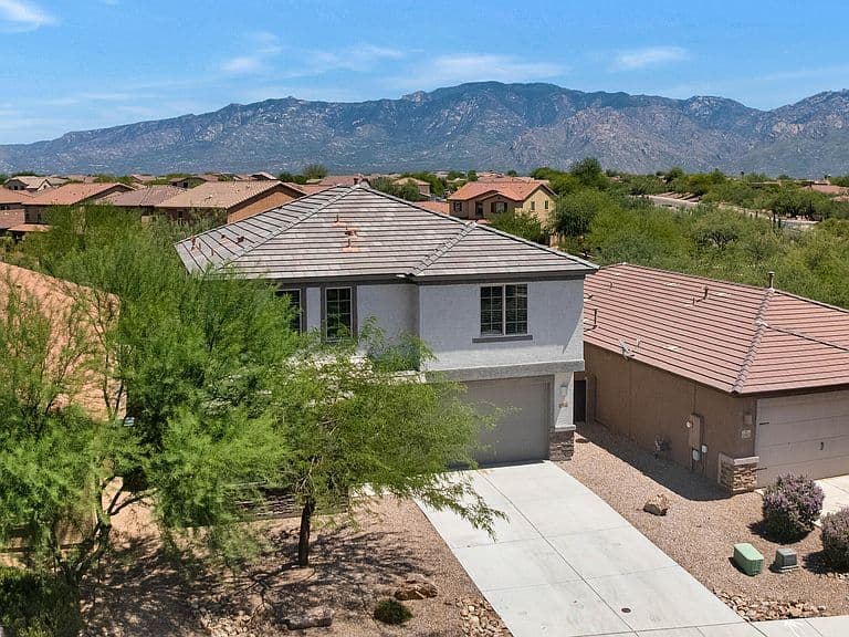 12810 N Dutch Dr photo 1