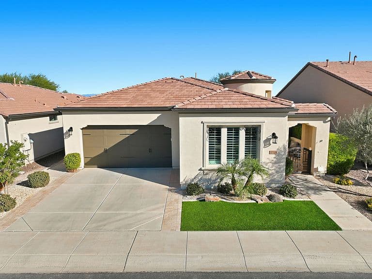 35573 N Granada Ln photo 3