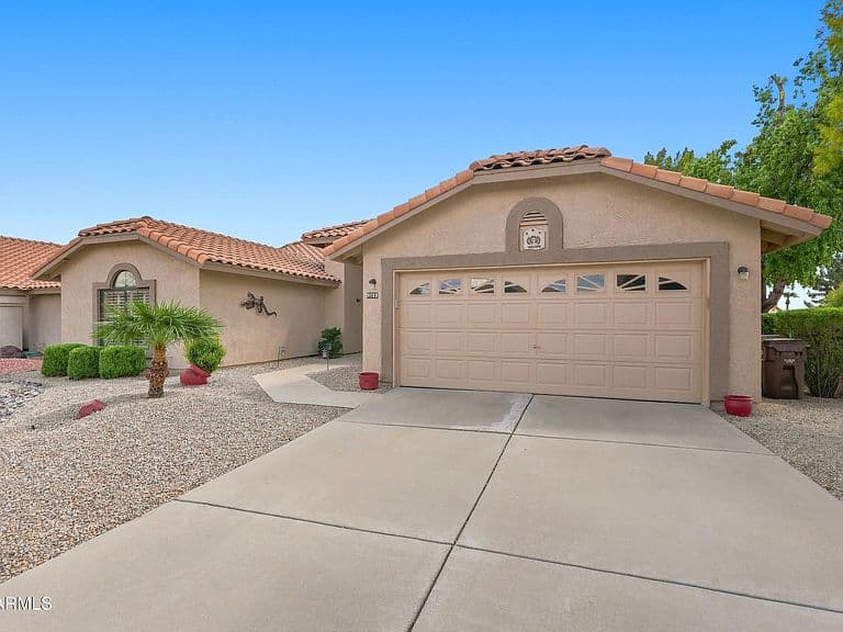 9153 W UTOPIA Road photo 2