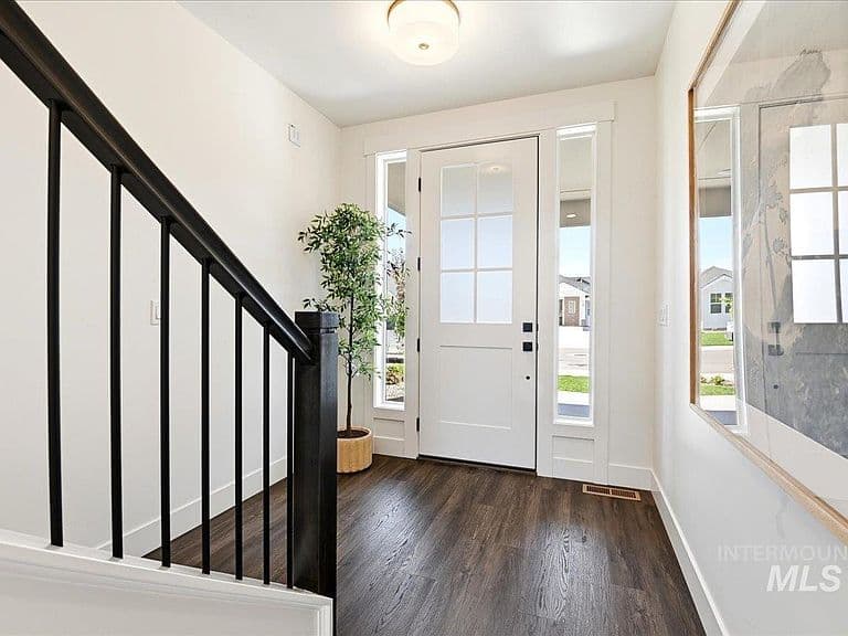 1156 W Eiger Dr photo 3