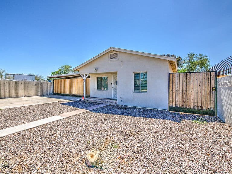 547 W MAHONEY Avenue photo 4