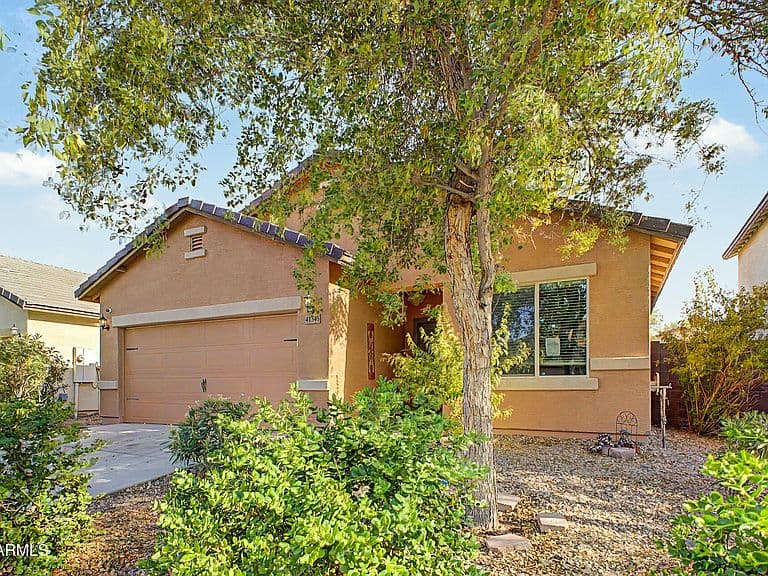 41345 W LUCERA Lane photo 3