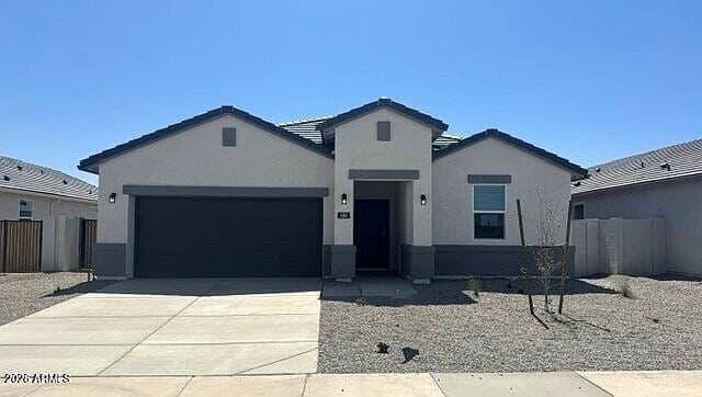 684 N 14TH Drive photo 1