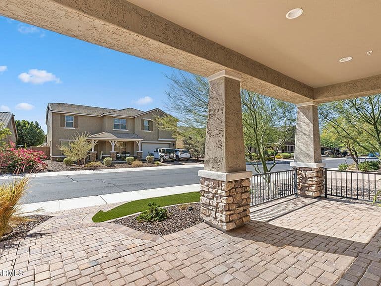 11844 W LONE TREE Trail photo 5