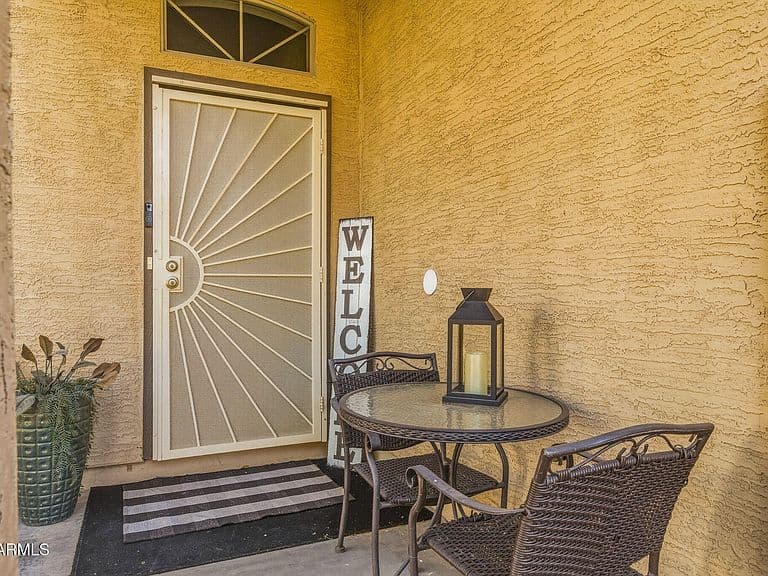 36591 W COSTA BLANCA Drive photo 2