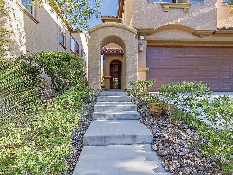 10847 Iona Island Ave photo 3