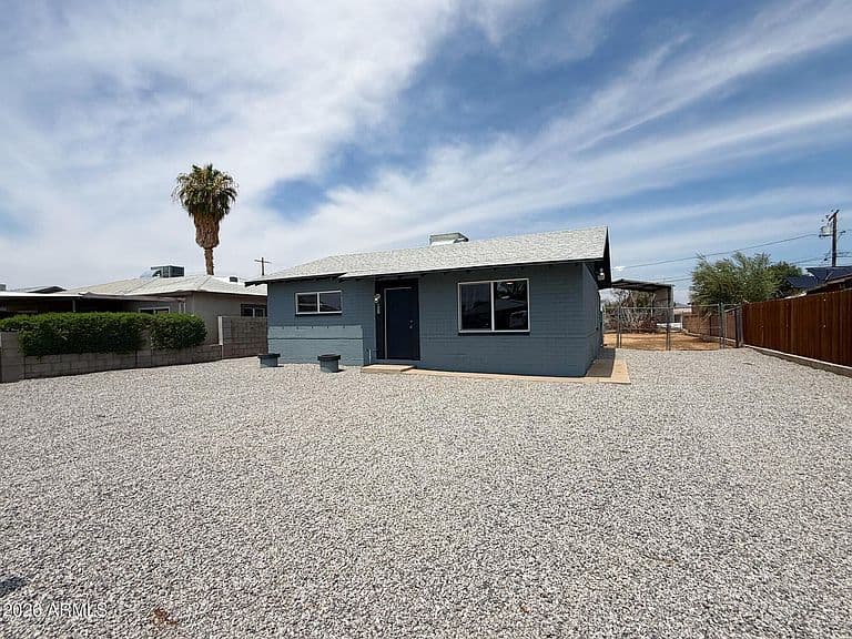 108 5TH Avenue E photo 1