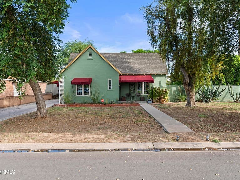 302 W Roma Avenue photo 3