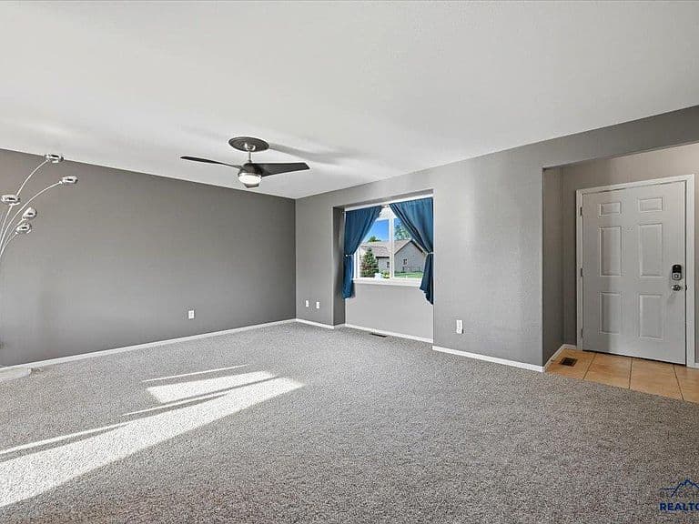 3915 Gallatin Ave photo 3