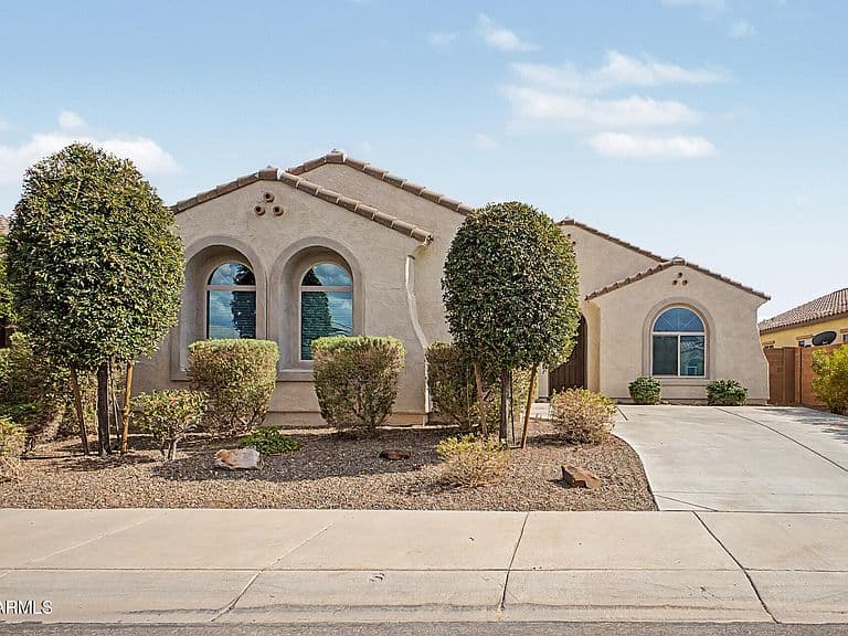 25991 W TONTO Lane photo 1