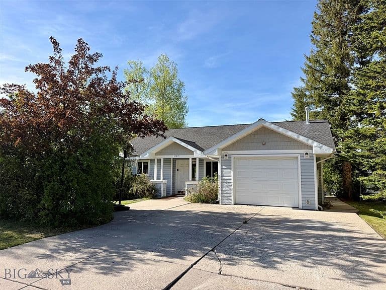 1127 N Cedar View Dr photo 2