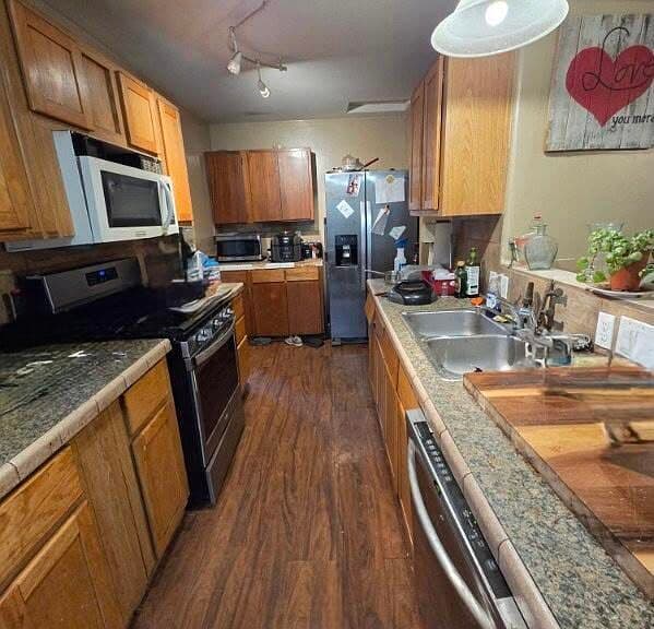1317 S McCoy Dr photo 3