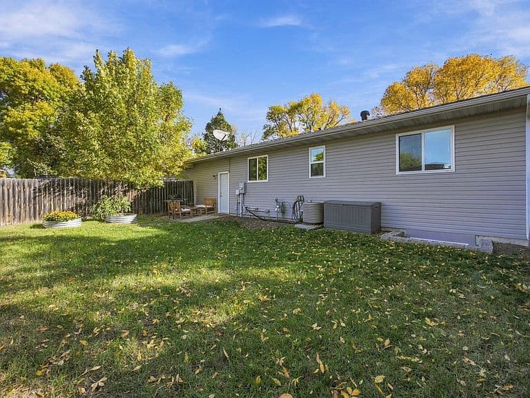 2215 15th St S photo 5