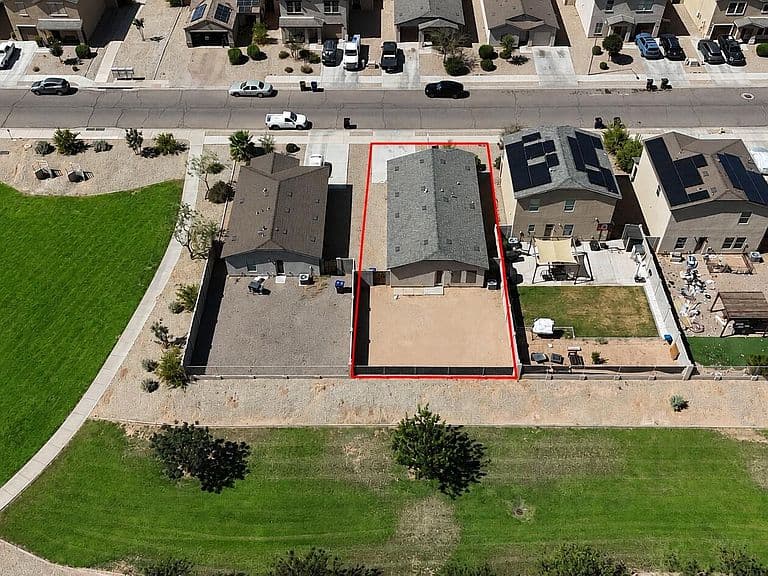 159 W TAYLOR Avenue photo 2