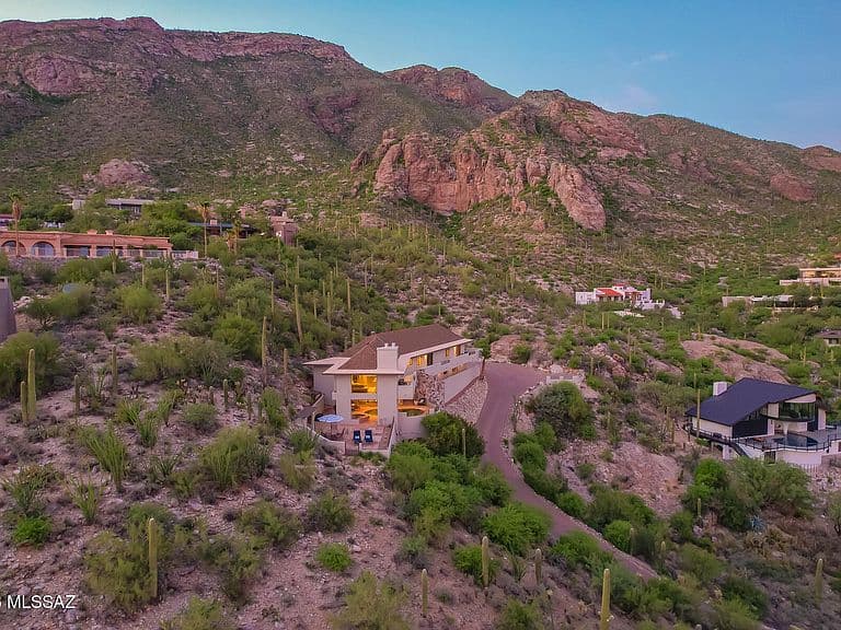 4821 E Winged Foot Pl photo 3