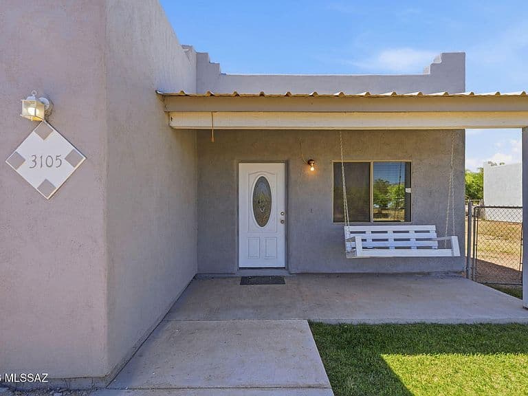 3105 W Century Dr photo 3