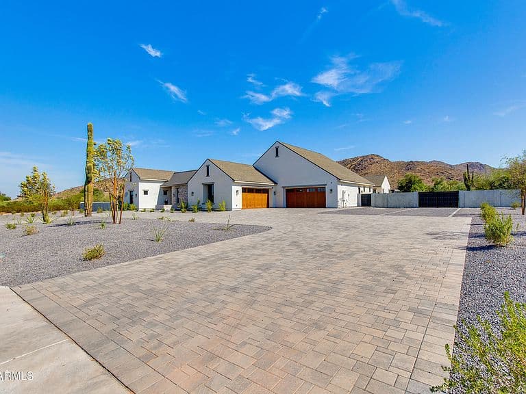 4041 E MOUNTAIN VIEW Road photo 3