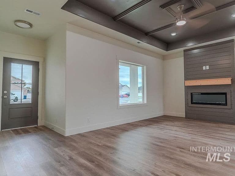 1117 14th St photo 3