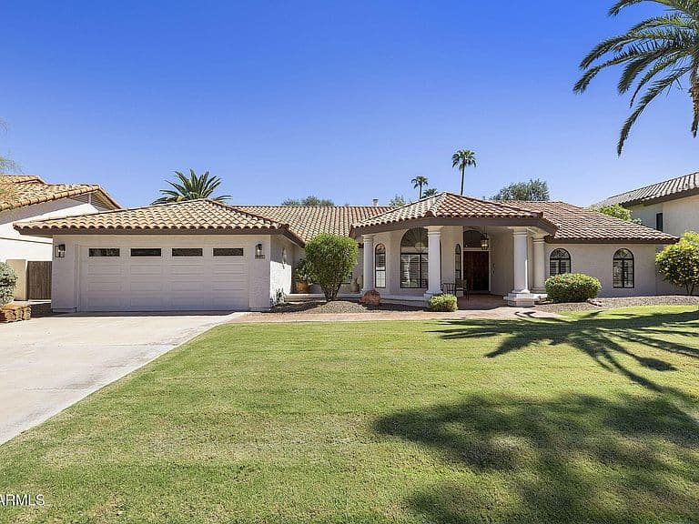 9809 N 85TH Street photo 5