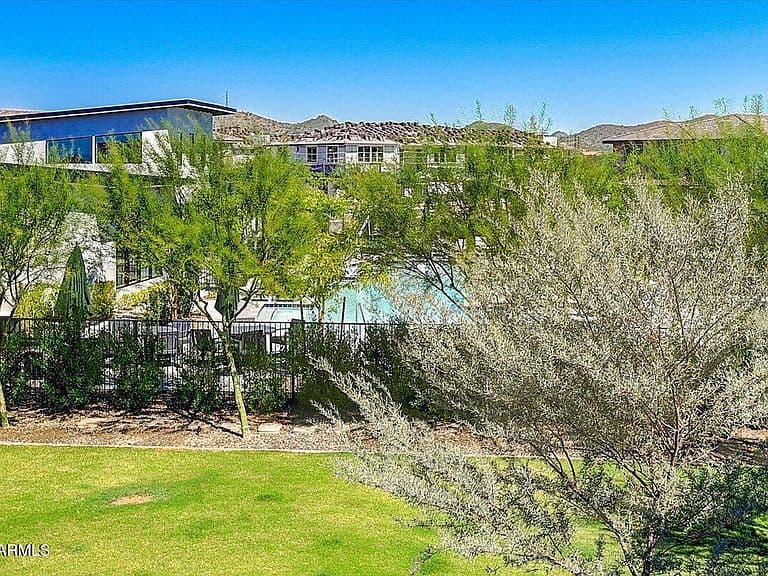 2121 W SONORAN DESERT Drive #66 photo 3