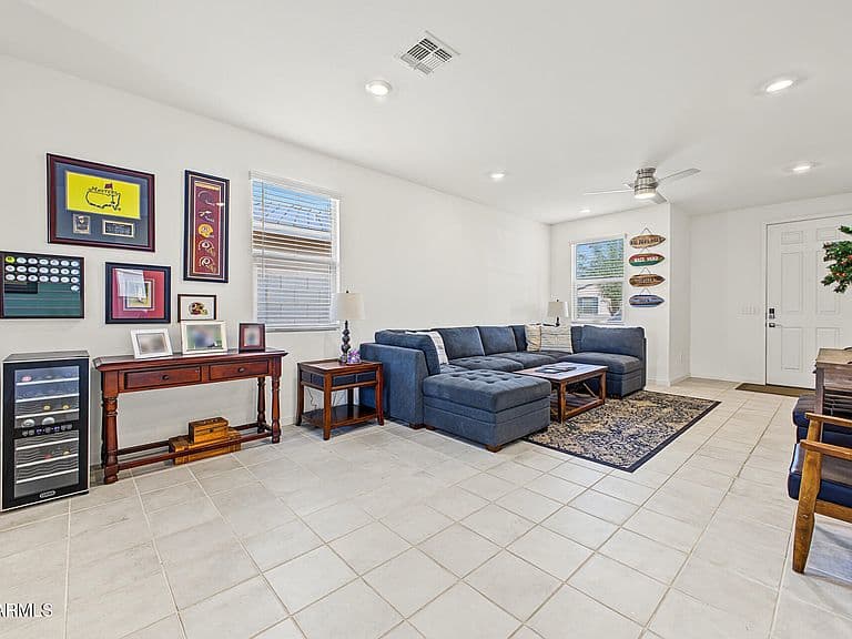 41605 W SONORAN Trail photo 5