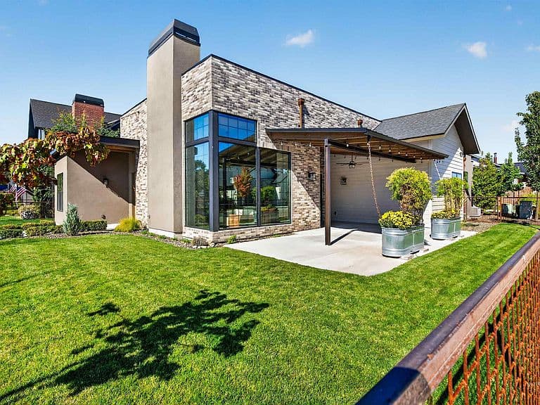 2472 W Rustic Frg photo 4