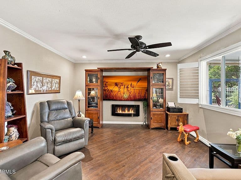 10722 W WELK Drive photo 4