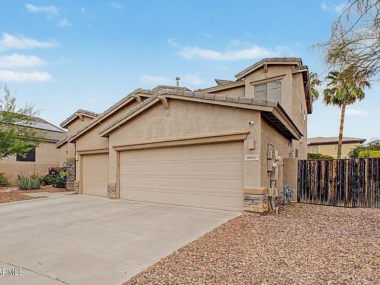 9807 S 43RD Lane photo 3