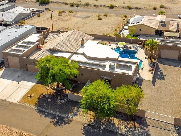 1740 Peachblossom Dr photo 5