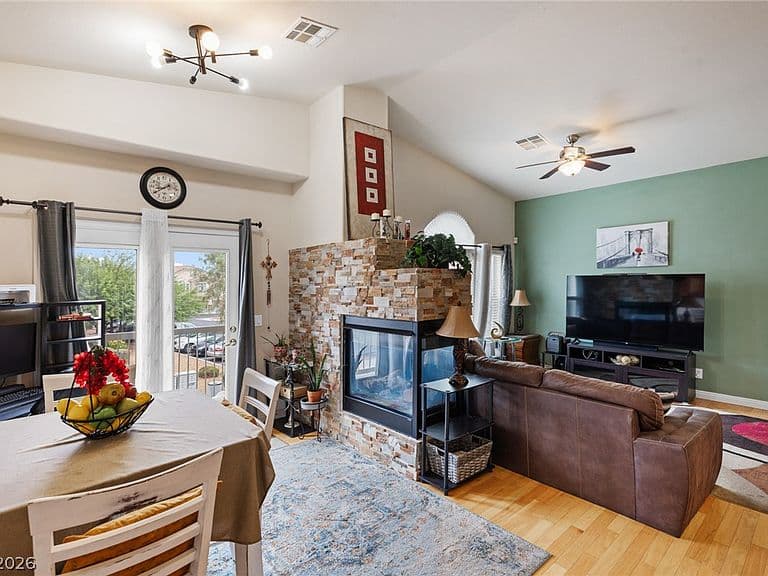 8779 Horizon Wind Ave Unit 101 photo 5
