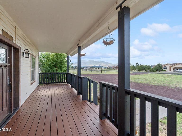 9152 E NEPTUNE Drive photo 3