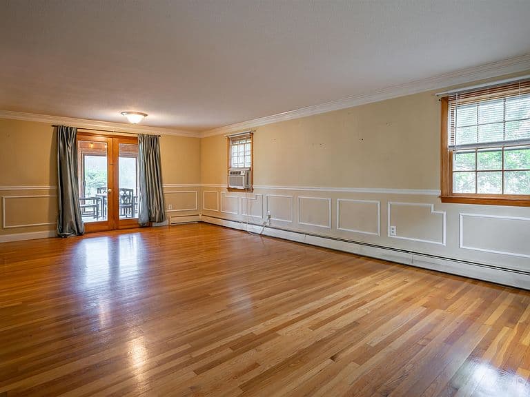 15 Parkhurst Drive photo 3
