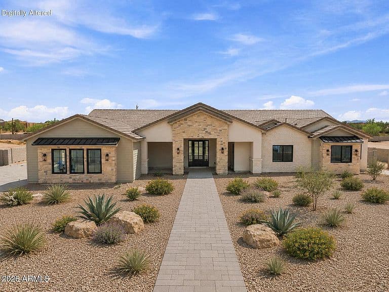 4352 E Forest Pleasant Place photo 1