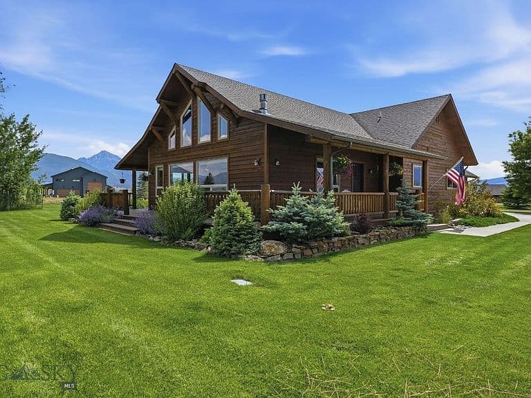 18 Obsidian Rd photo 4
