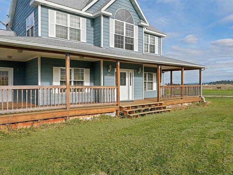 2261 Poppy Ln photo 2