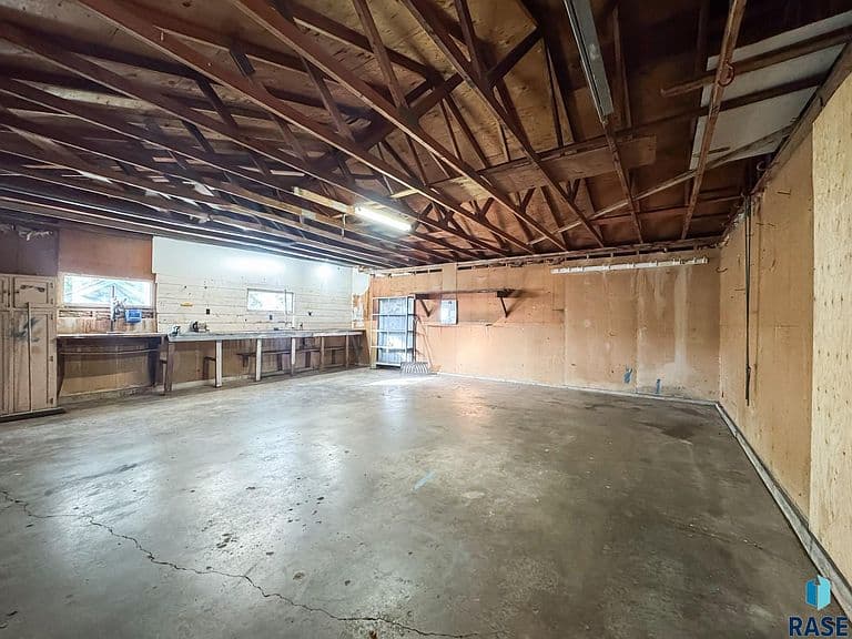 1305 S Annway Dr photo 3