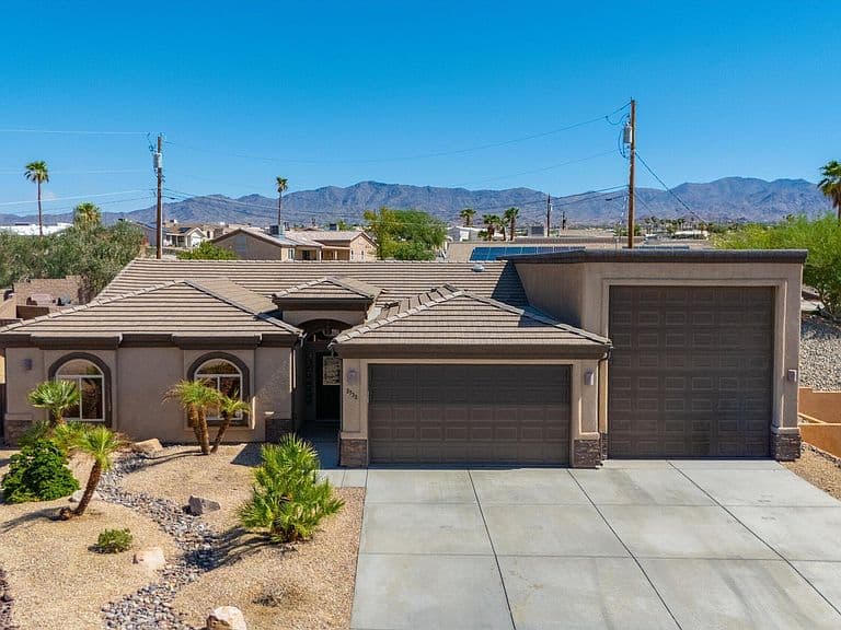2733 Papeete Pl photo 1