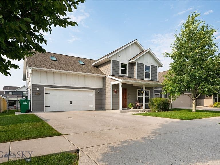 4483 Glenwood Dr photo 2