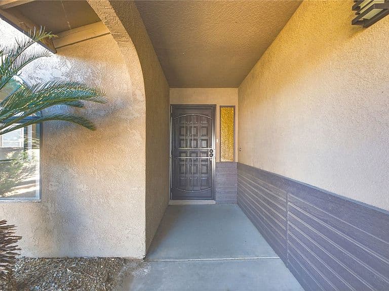1146 Avenida Del Sol photo 5