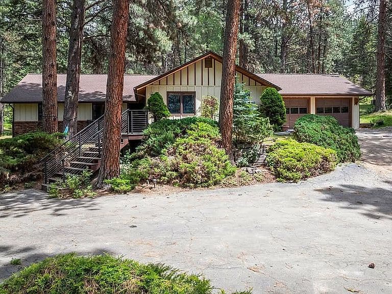 8750 Saint Vrain Way photo 5