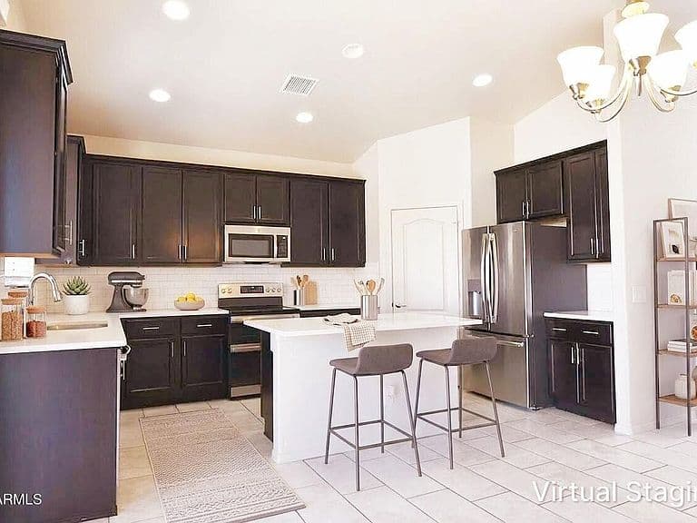 1227 BARNES Drive photo 4