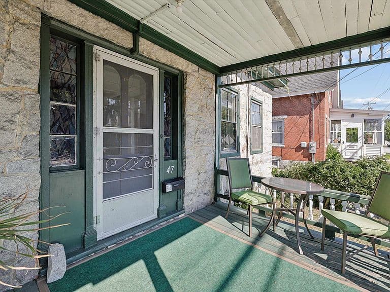47 N Spring Street photo 3