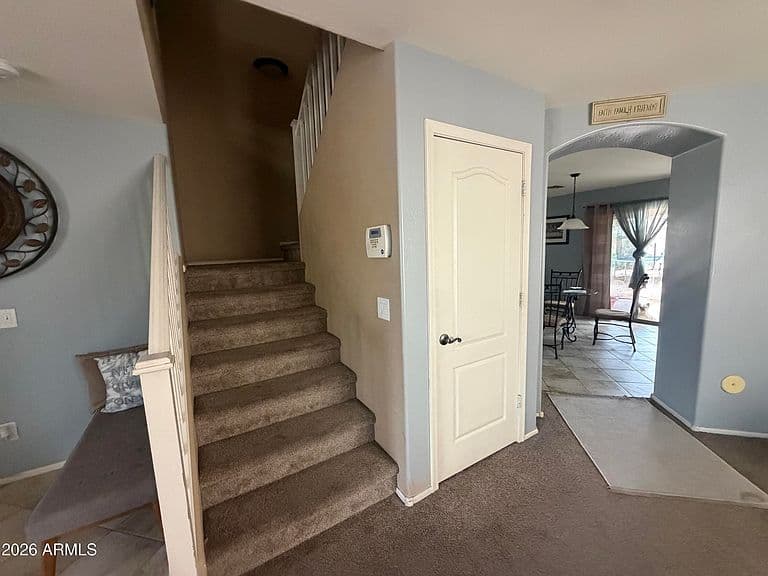40413 W THORNBERRY Lane photo 4
