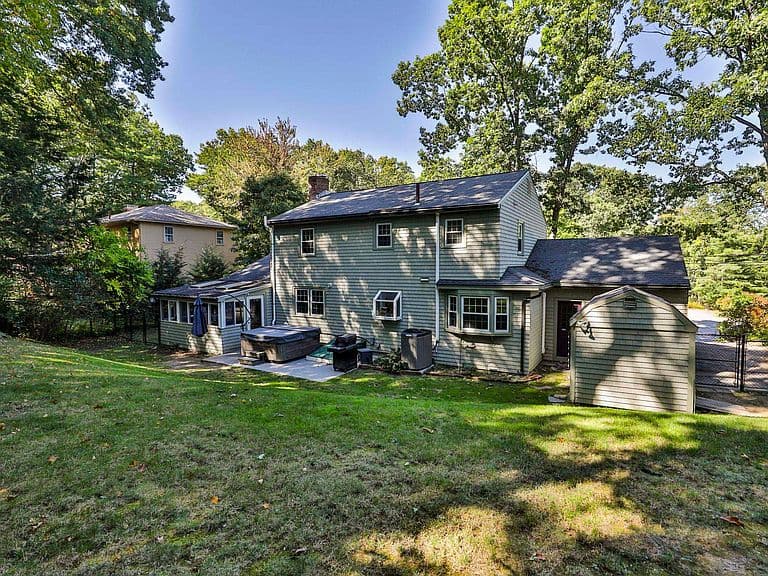 14 Birch Hill Drive photo 5