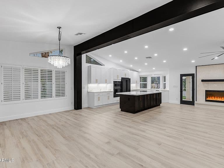 7707 E Turquoise Avenue photo 3