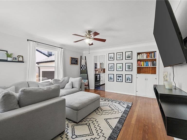 1524 11th St W photo 3