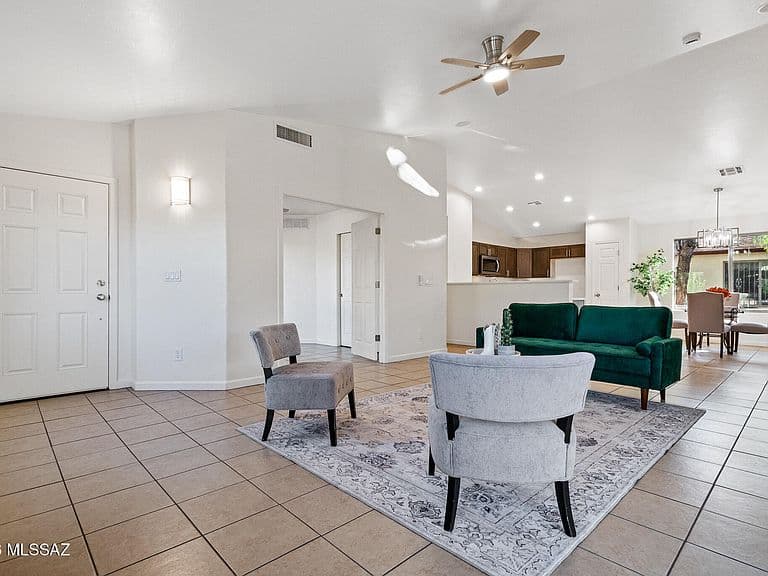3560 W Fenton Way photo 3