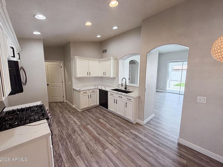 16245 W TONTO Street photo 2